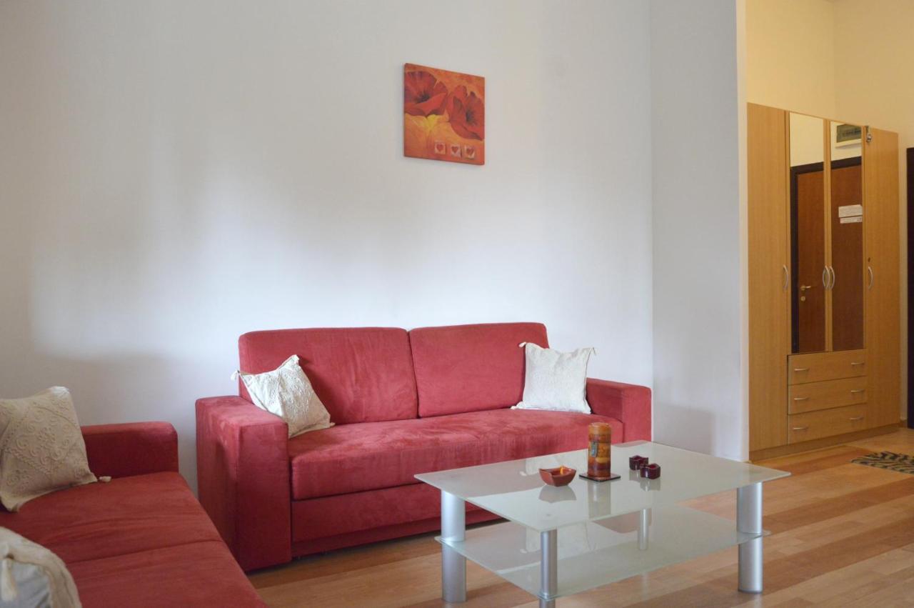 בורובץ Persey Flora Apartments חדר תמונה